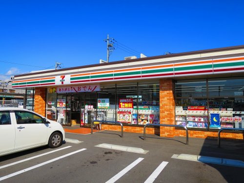 コンビニ　セブンイレブン 東大阪長田2丁目店（コンビニ）まで198m