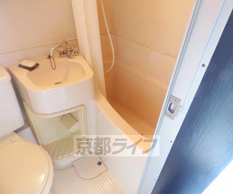 バス・シャワールーム　バスです。