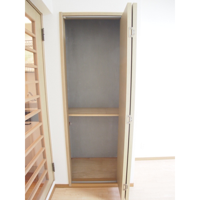 収納　荷物もしっかり入るスペース！