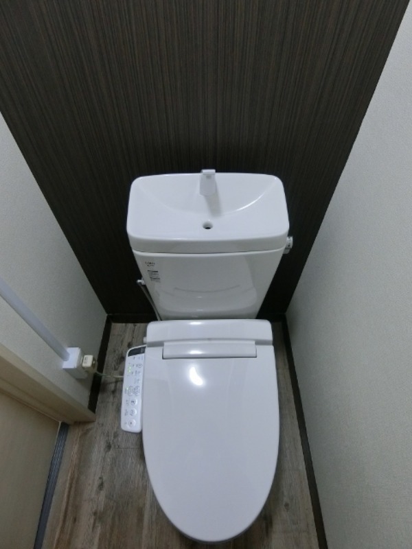 トイレ　図面と現状に相違がある場合には現状を優先