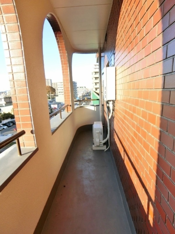 バルコニー　図面と現状に相違がある場合には現状を優先