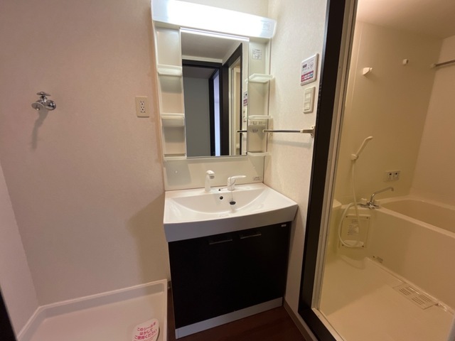 洗面設備　洗髪洗面化粧台