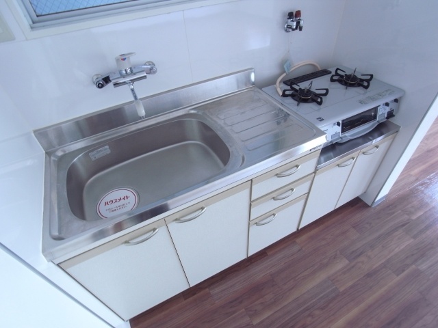 キッチン　広々ファミリータイプのキッチン採用♪