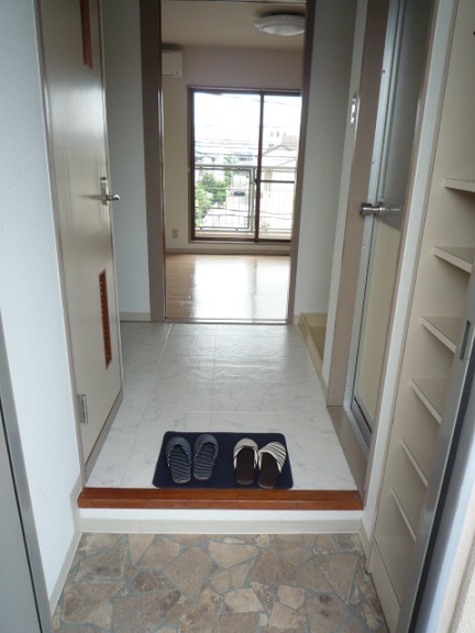 玄関　毎日通る玄関はこちらです