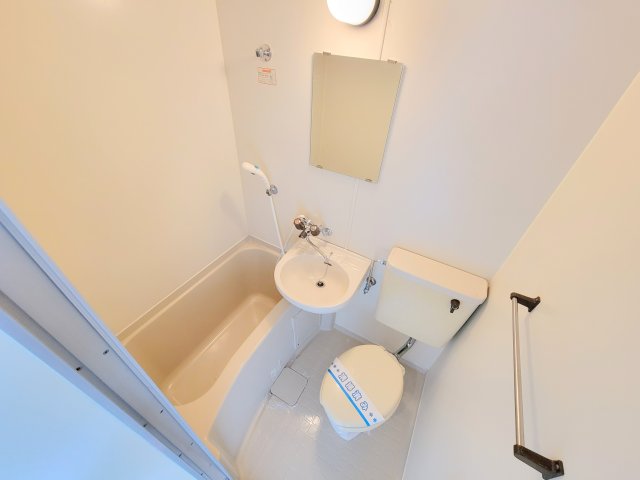 フォレスト高畑マンションの風呂写真