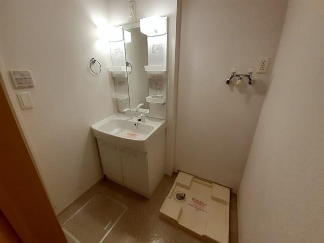 洗面設備　洗面室