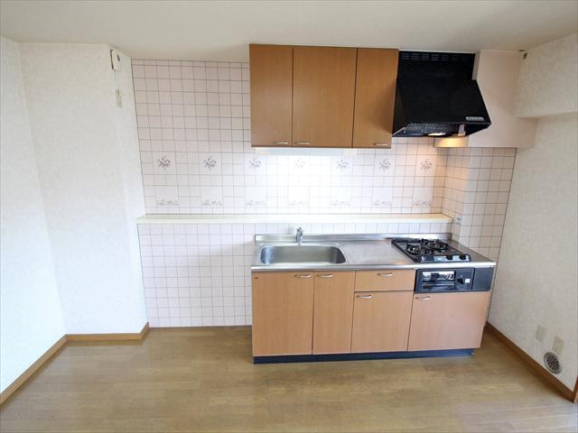 キッチン　松山市祝谷　フラットパインヒル　キッチン