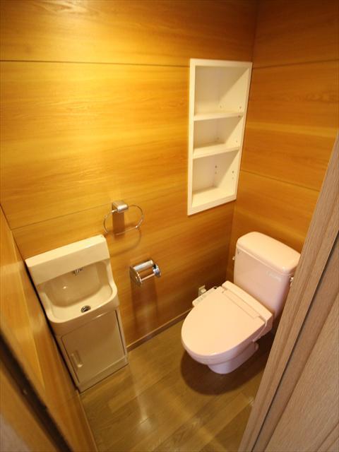 トイレ　松山市祝谷　フラットパインヒル　トイレ