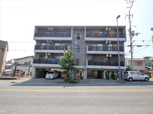 建物外観　松山市祝谷　フラットパインヒル　外観