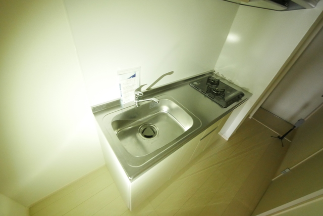 キッチン　★調理スペースの広いキッチンです★