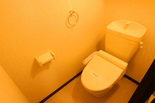 トイレ　同タイプの物件写真となります。