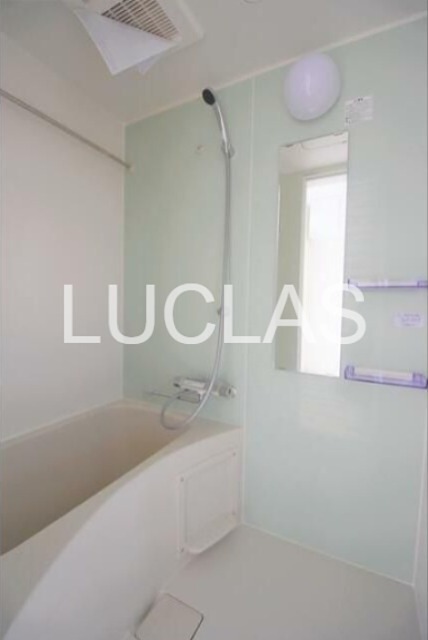 バス・シャワールーム　清潔感のある浴室で日々の疲れを癒します♪