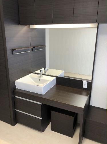 洗面設備　女性に人気の独立洗面所