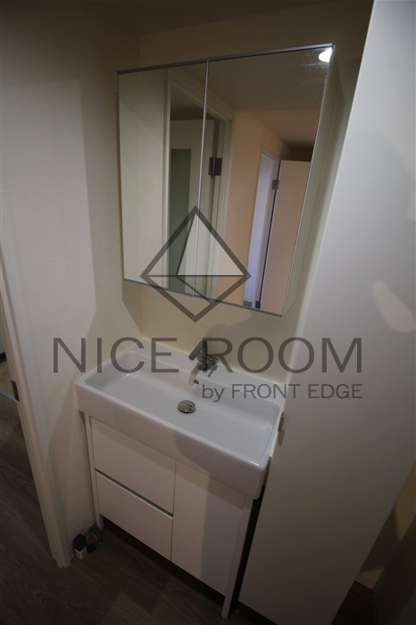 洗面設備　上六第一ダイヤモンドハイム　洗面台