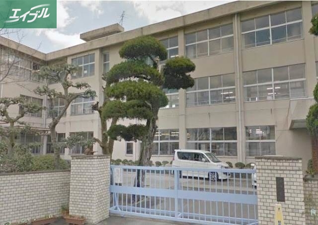 小学校　岡山市立灘崎小学校（小学校）まで803m