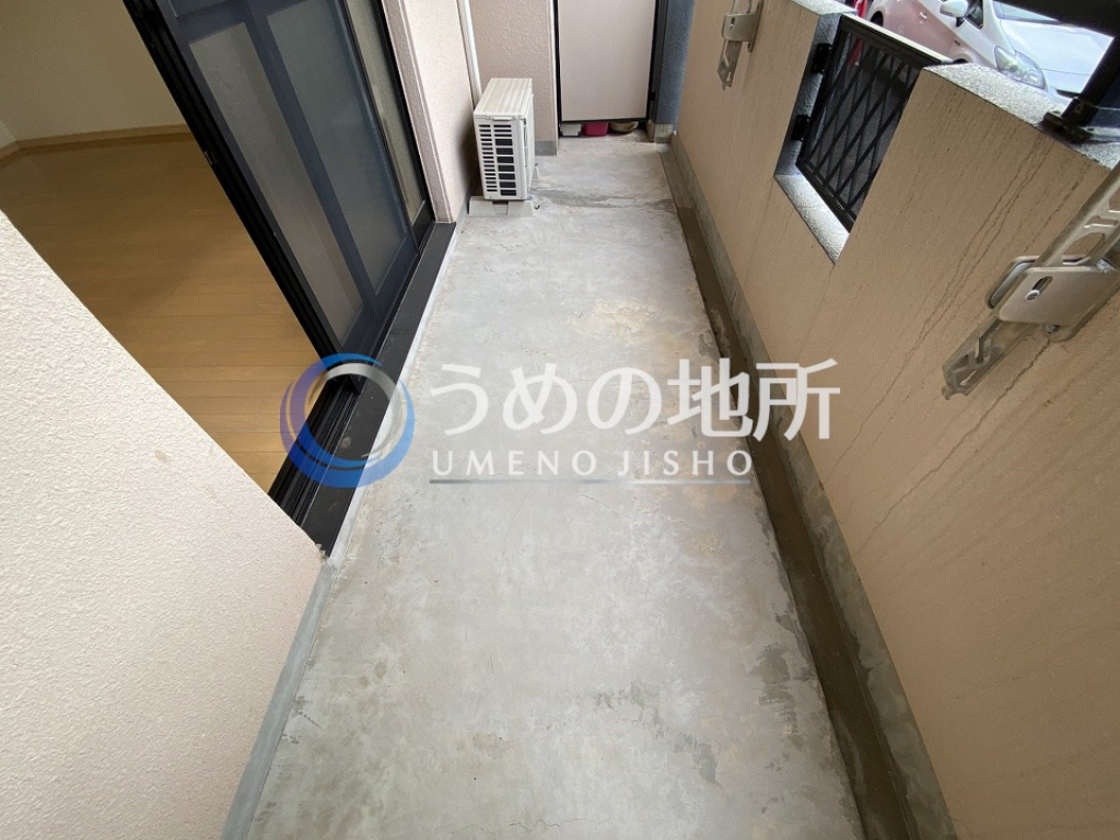 バルコニー　バルコニー