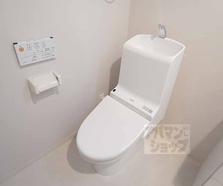 トイレ　スタイリッシュウォシュレット！