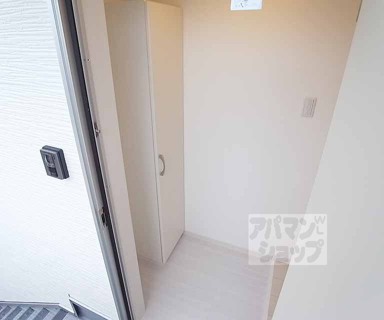 玄関　玄関開ければこんな感じです。