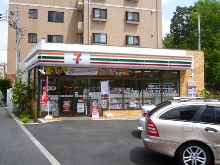 コンビニ　セブンイレブン世田谷桜丘5丁目店（コンビニ）まで417m