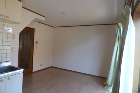 居室・リビング　※写真は他号室です