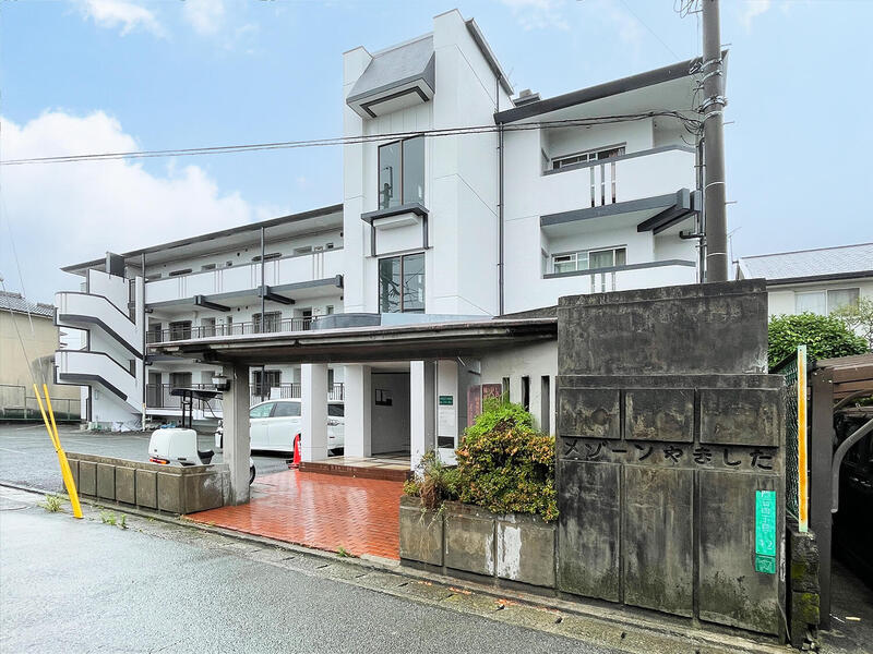 建物外観　外観は落ち着いています