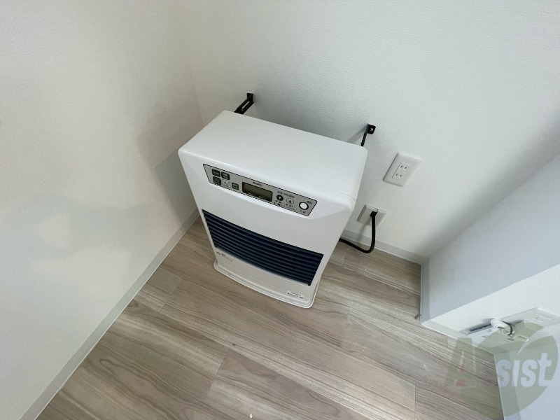 その他　暖房です。冬場の寒い日でも安心ですね～