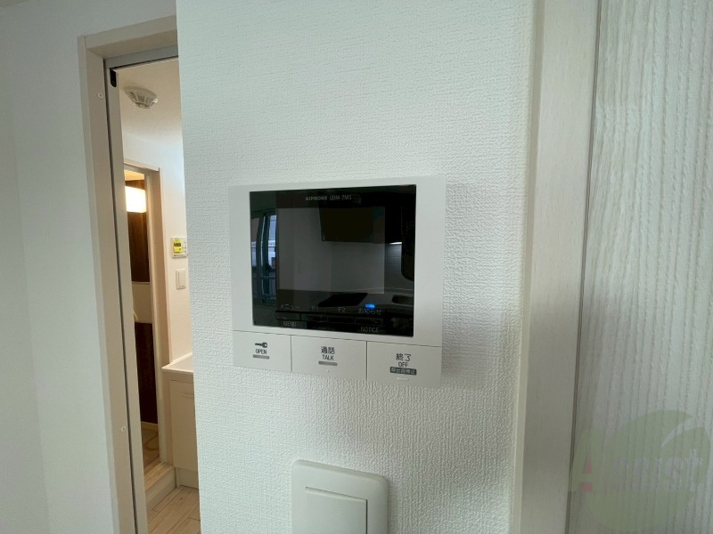セキュリティ　モニタ付インターホンでセキュリティ面も安心です。
