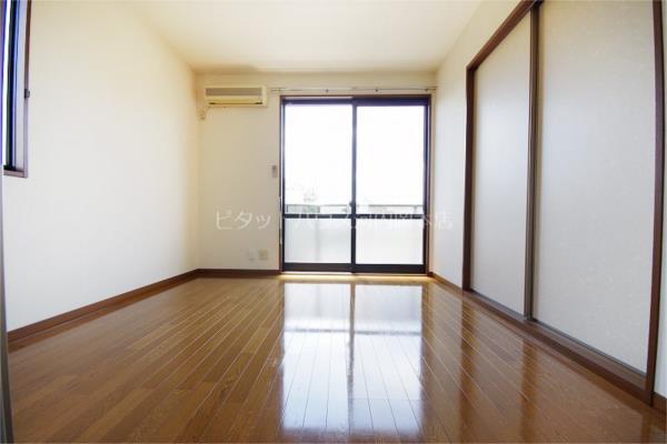 居室・リビング　日当たり良好