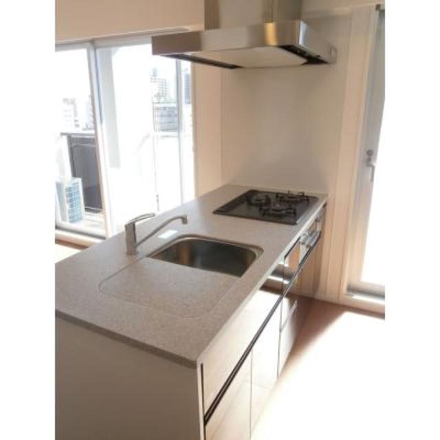 キッチン　※写真は同タイプ住戸です。