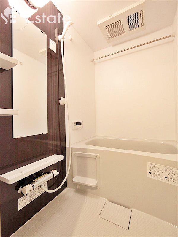 バス・シャワールーム　バスルーム