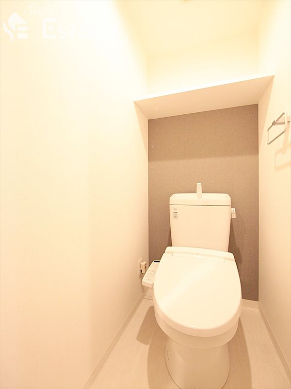 トイレ　温水洗浄便座