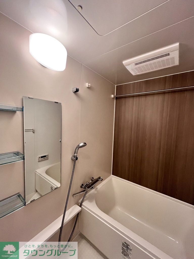 バス・シャワールーム　バス
