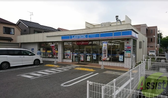 コンビニ　ローソン伊丹昆陽池一丁目店（コンビニ）まで204m