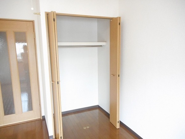 収納　洋室クローゼット！