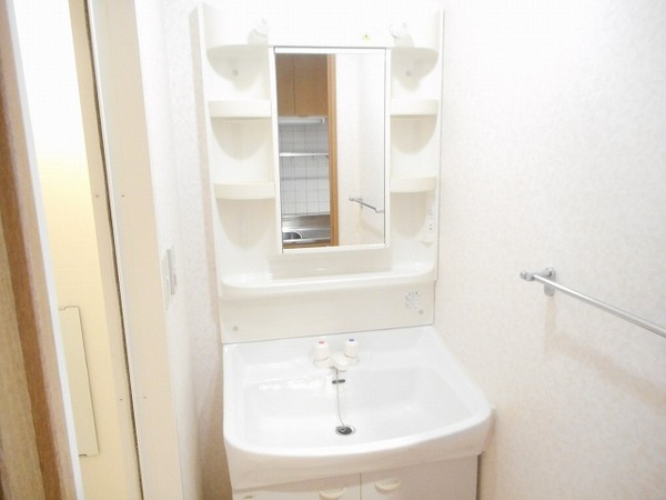 洗面設備　独立洗面台！