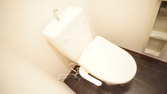 トイレ　シャワー付きトイレ