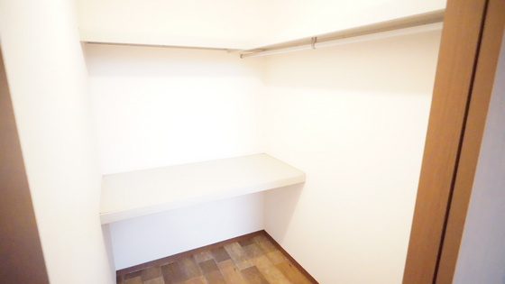 収納　ウォークインクローゼット