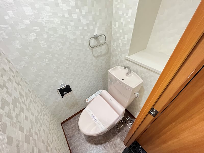 トイレ　別号室イメージ