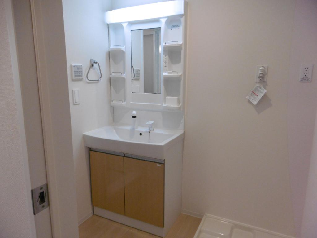 洗面設備　洗髪洗面化粧台