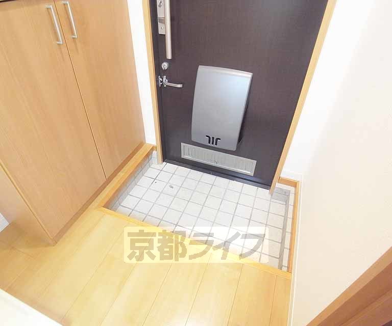 玄関　シューズボックスあります。