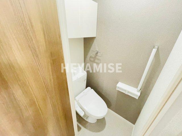 トイレ　※室内画像は類似物件のもの