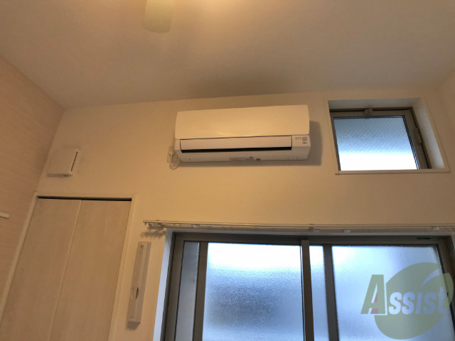 その他設備　あらかじめエアコンがついています。夏も冬も快適ですよ。