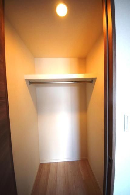 収納　★　ウォークインクローゼット付き！自由度の高い収納です　★