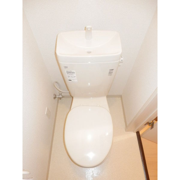 トイレ　清潔感のあるトイレです♪