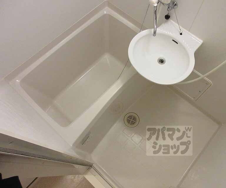 バス・シャワールーム　バスルーム～