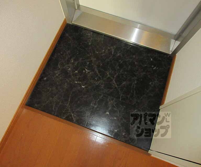 玄関　玄関部分です！