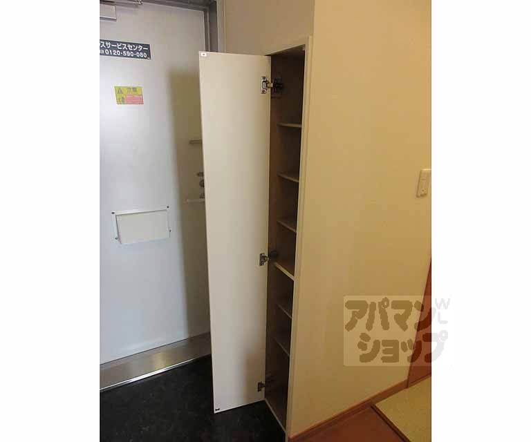 収納　シューズボックスつき！