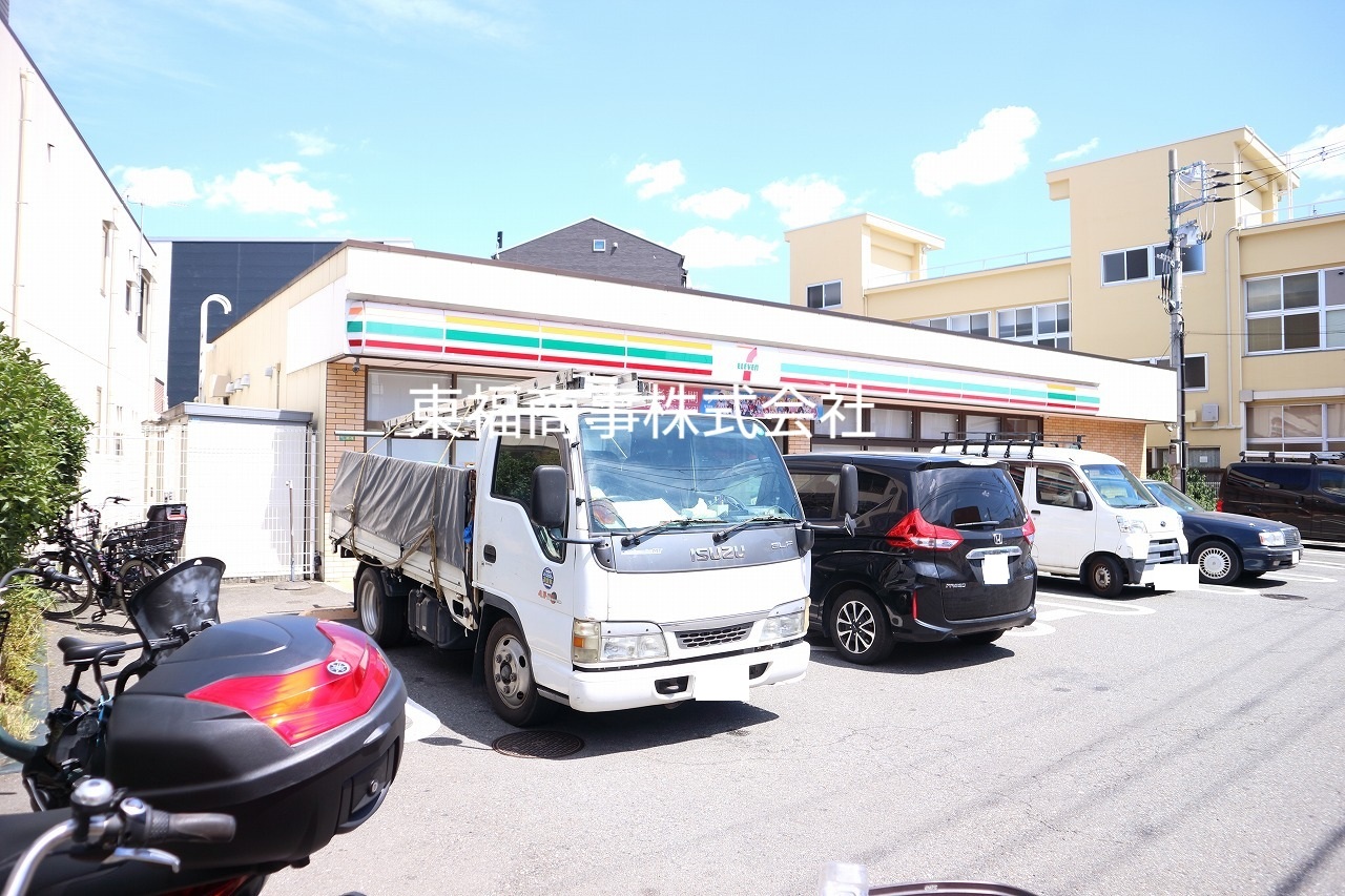 コンビニ　セブンイレブン（コンビニ）まで80m