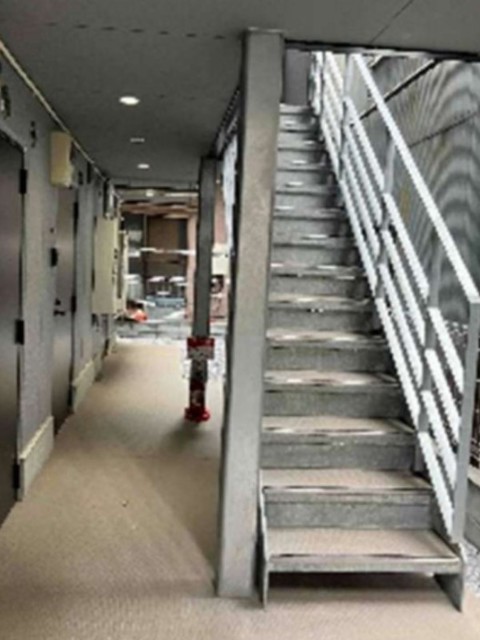 エントランス　エントランス部分