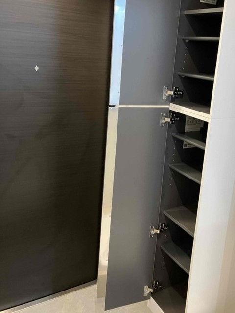 玄関　シューズボックス付き